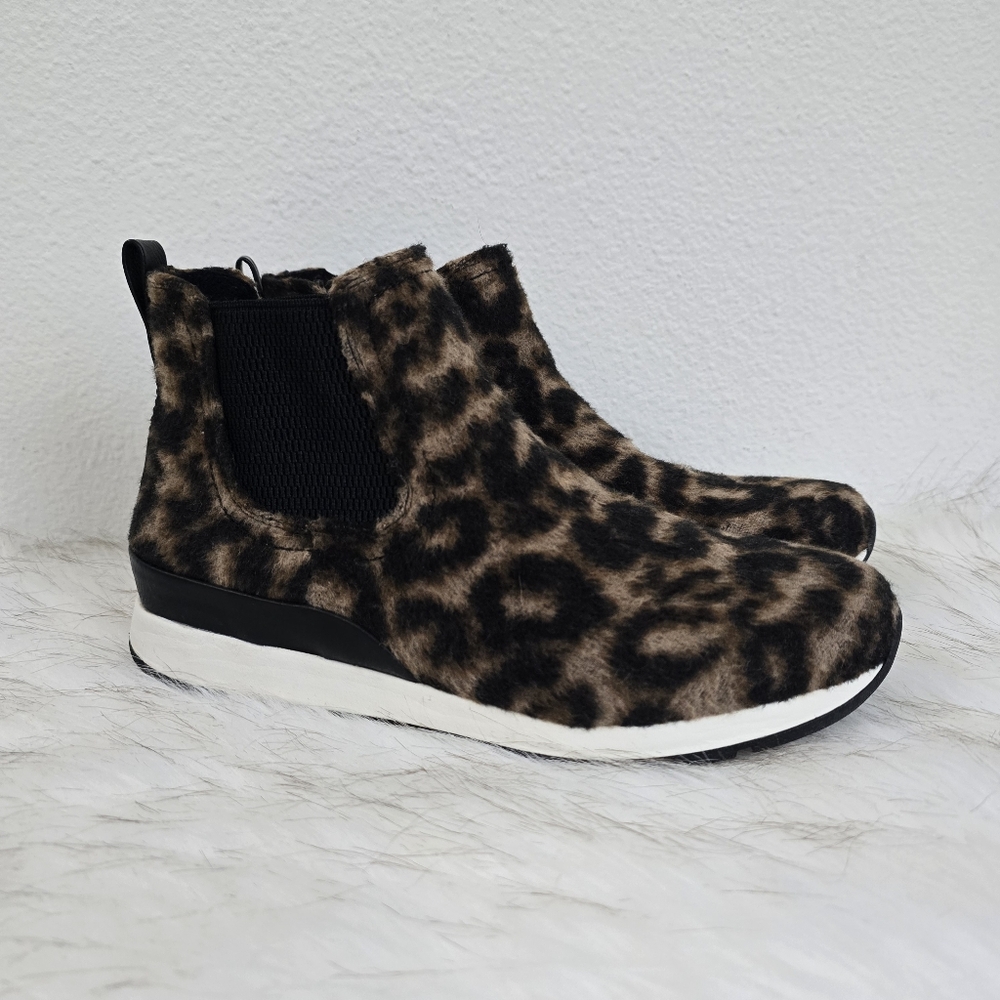 B.O.C. Kara Leopard Print Chelsea Booties